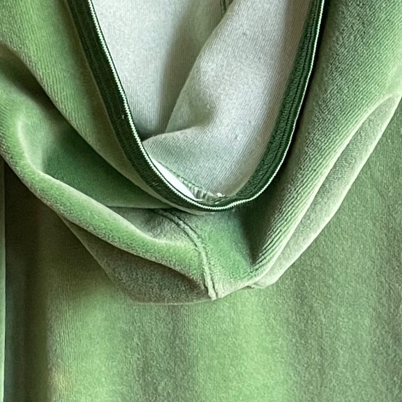 Adidas Vintage Velour Hoodie - Women's Large - Picture 9 of 9